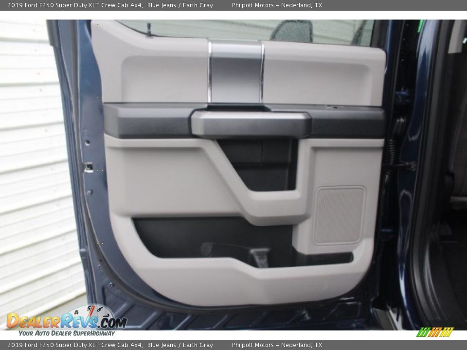 2019 Ford F250 Super Duty XLT Crew Cab 4x4 Blue Jeans / Earth Gray Photo #16