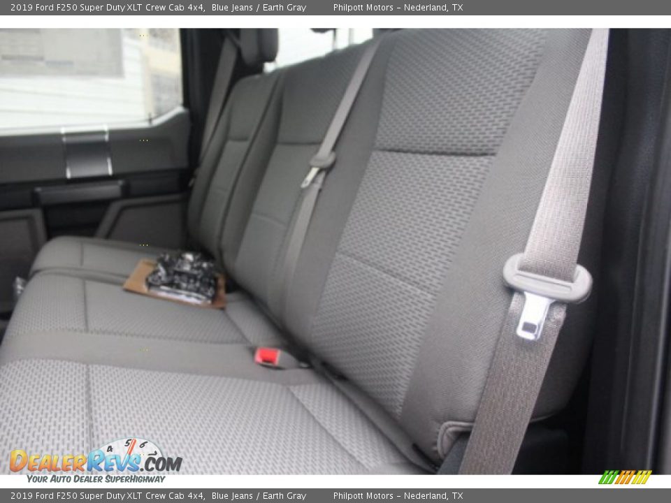 2019 Ford F250 Super Duty XLT Crew Cab 4x4 Blue Jeans / Earth Gray Photo #17
