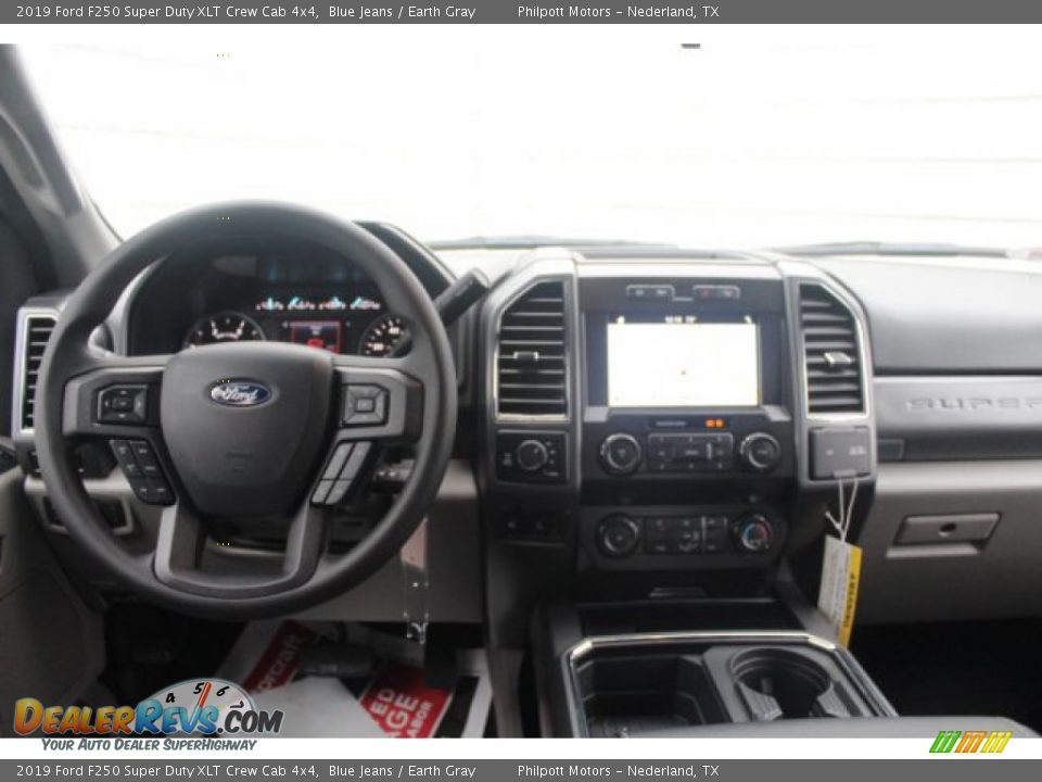 2019 Ford F250 Super Duty XLT Crew Cab 4x4 Blue Jeans / Earth Gray Photo #18