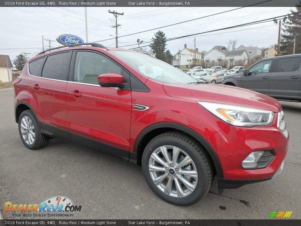 2019 Ford Escape SEL 4WD Ruby Red / Medium Light Stone Photo #3