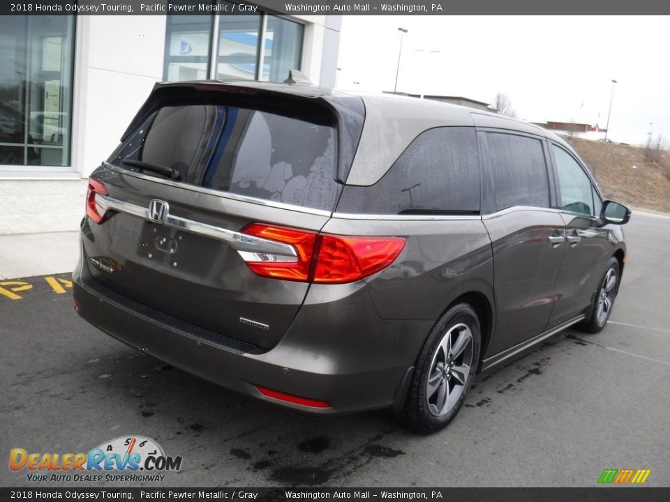 2018 Honda Odyssey Touring Pacific Pewter Metallic / Gray Photo #9