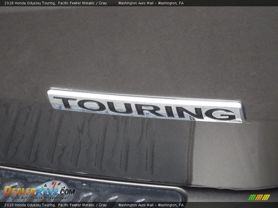2018 Honda Odyssey Touring Pacific Pewter Metallic / Gray Photo #10