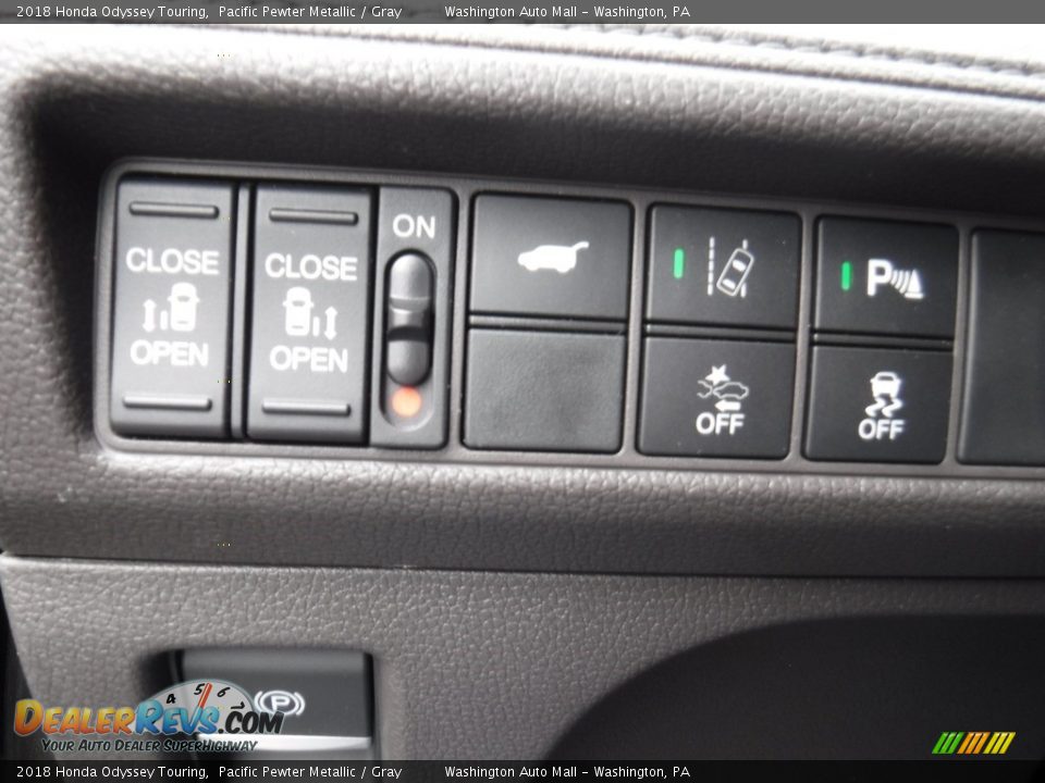 2018 Honda Odyssey Touring Pacific Pewter Metallic / Gray Photo #15
