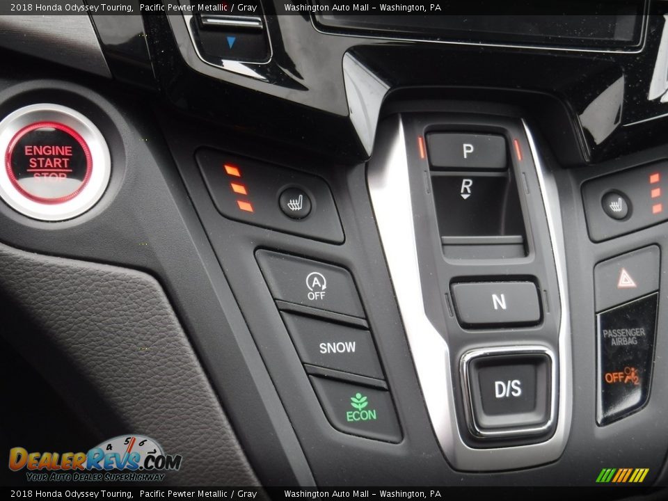 2018 Honda Odyssey Touring Pacific Pewter Metallic / Gray Photo #18
