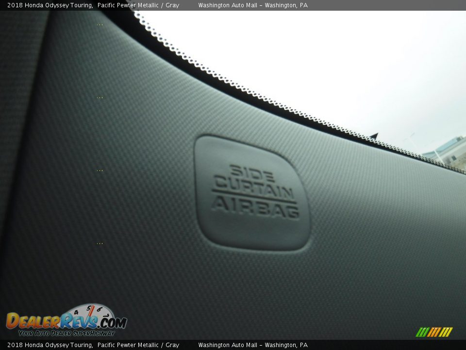 2018 Honda Odyssey Touring Pacific Pewter Metallic / Gray Photo #21
