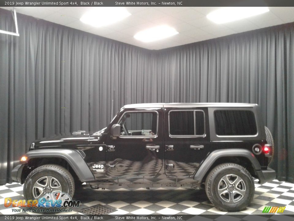 2019 Jeep Wrangler Unlimited Sport 4x4 Black / Black Photo #1