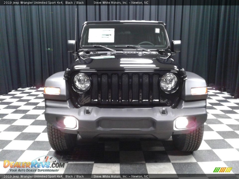 2019 Jeep Wrangler Unlimited Sport 4x4 Black / Black Photo #3