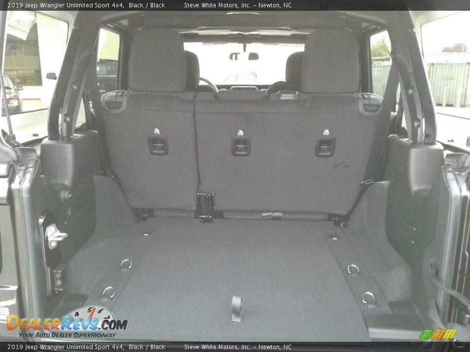 2019 Jeep Wrangler Unlimited Sport 4x4 Black / Black Photo #12