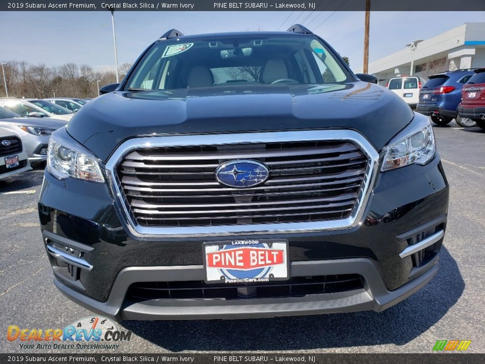 2019 Subaru Ascent Premium Crystal Black Silica / Warm Ivory Photo #2