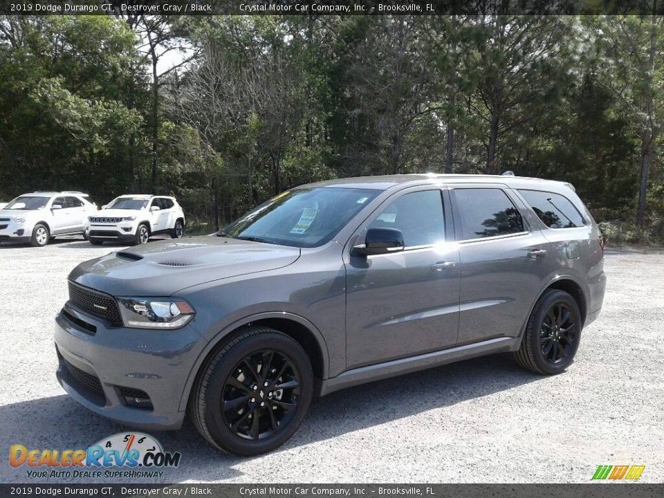 Front 3/4 View of 2019 Dodge Durango GT Photo #1