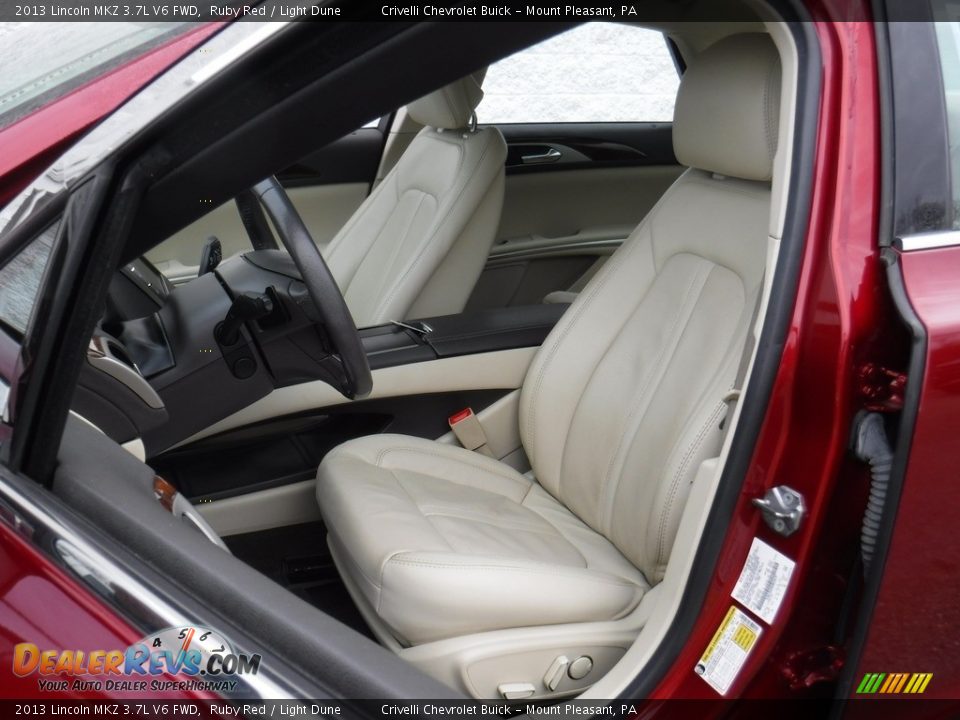 2013 Lincoln MKZ 3.7L V6 FWD Ruby Red / Light Dune Photo #15