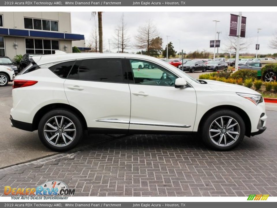2019 Acura RDX Technology AWD White Diamond Pearl / Parchment Photo #8