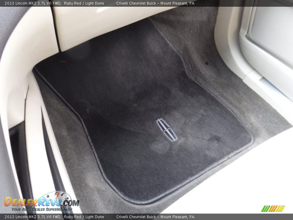 2013 Lincoln MKZ 3.7L V6 FWD Ruby Red / Light Dune Photo #28