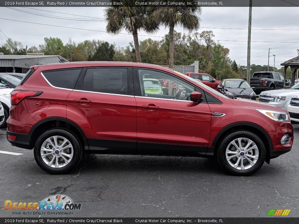 2019 Ford Escape SE Ruby Red / Chromite Gray/Charcoal Black Photo #7