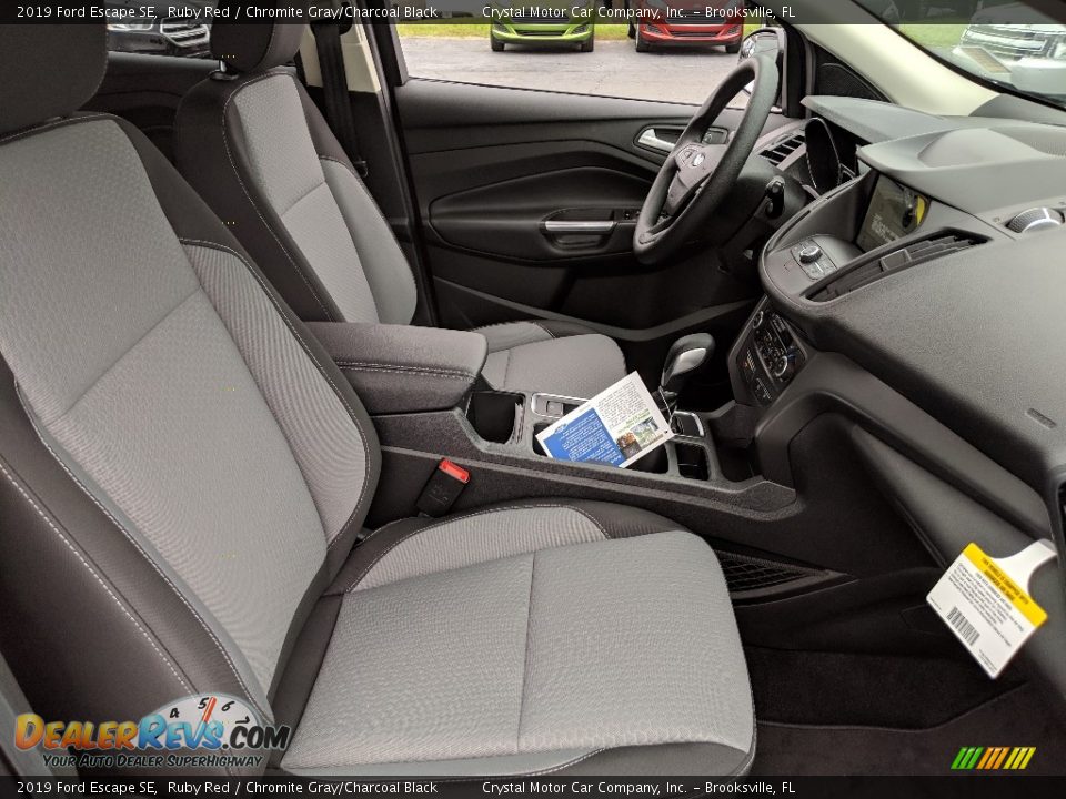 2019 Ford Escape SE Ruby Red / Chromite Gray/Charcoal Black Photo #12