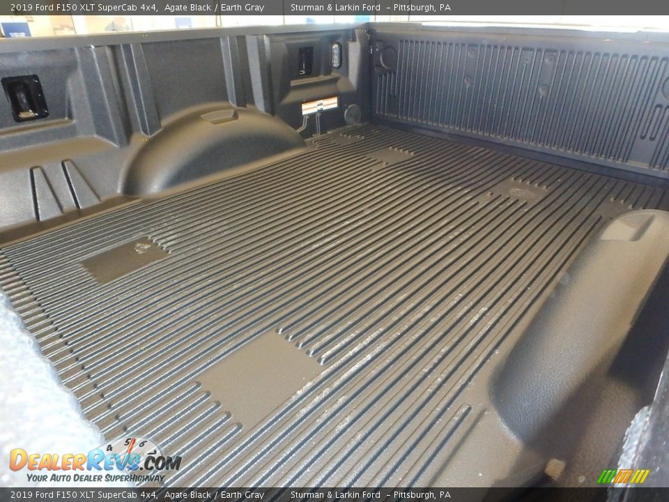 2019 Ford F150 XLT SuperCab 4x4 Agate Black / Earth Gray Photo #9
