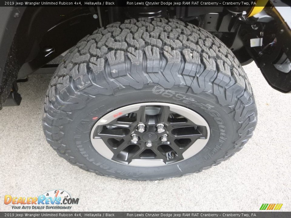 2019 Jeep Wrangler Unlimited Rubicon 4x4 Hellayella / Black Photo #9