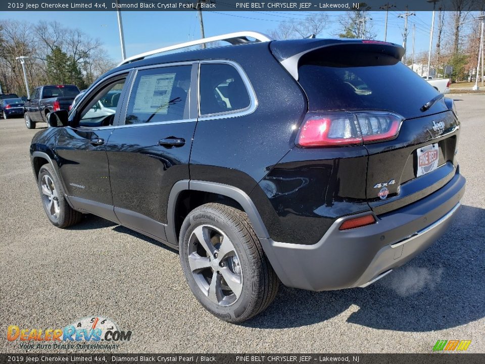 2019 Jeep Cherokee Limited 4x4 Diamond Black Crystal Pearl / Black Photo #4