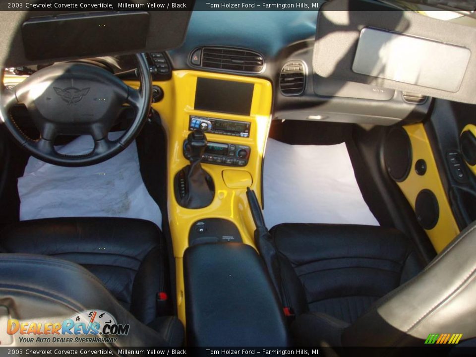 2003 Chevrolet Corvette Convertible Millenium Yellow / Black Photo #13