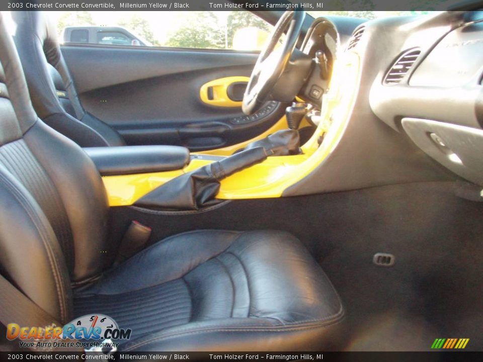 2003 Chevrolet Corvette Convertible Millenium Yellow / Black Photo #15