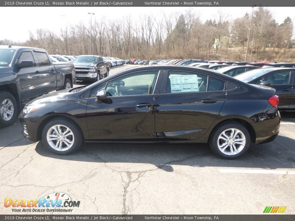 2019 Chevrolet Cruze LS Mosaic Black Metallic / Jet Black/­Galvanized Photo #2