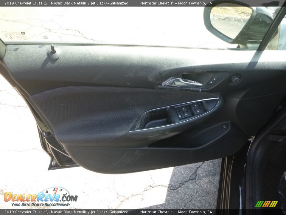 2019 Chevrolet Cruze LS Mosaic Black Metallic / Jet Black/­Galvanized Photo #14