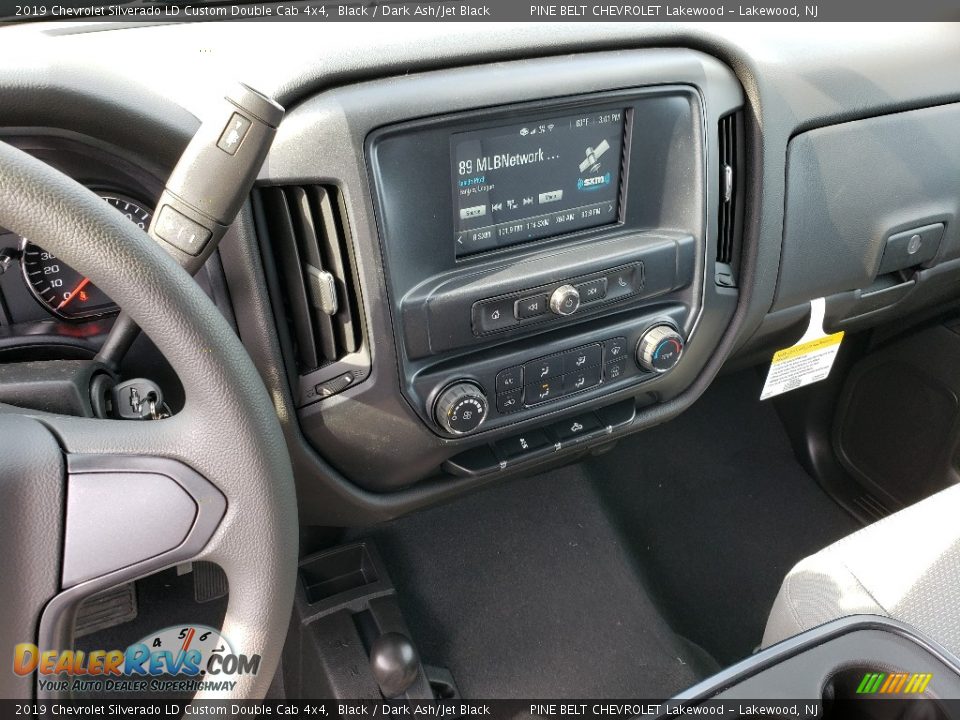 Controls of 2019 Chevrolet Silverado LD Custom Double Cab 4x4 Photo #10