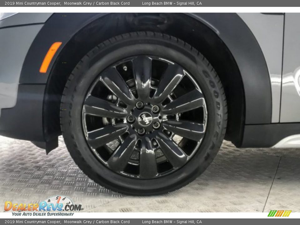 2019 Mini Countryman Cooper Moonwalk Grey / Carbon Black Cord Photo #8