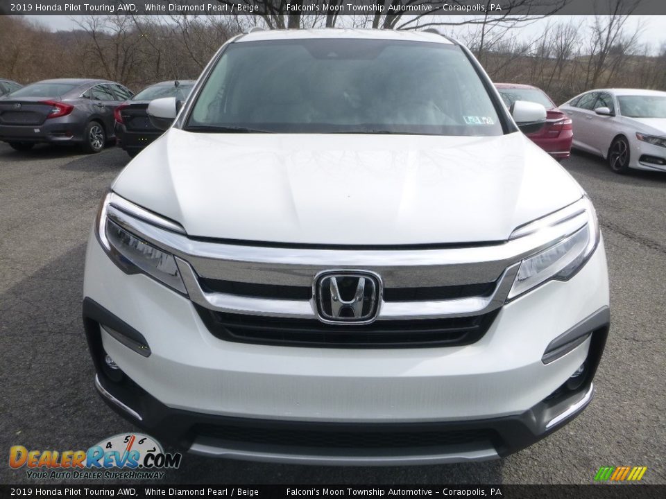 2019 Honda Pilot Touring AWD White Diamond Pearl / Beige Photo #6