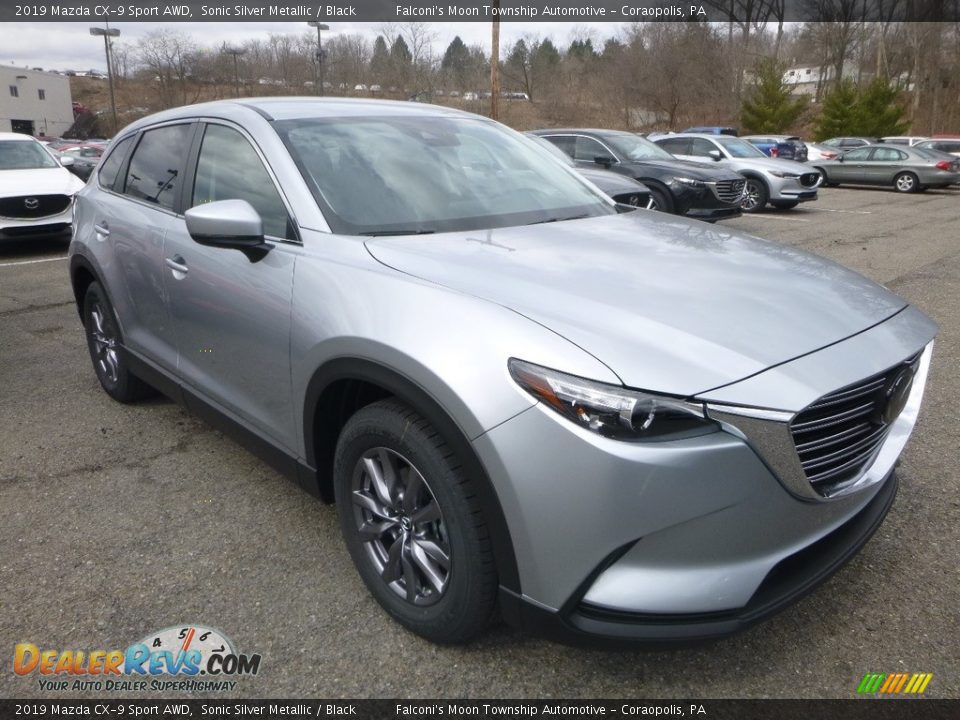Front 3/4 View of 2019 Mazda CX-9 Sport AWD Photo #3