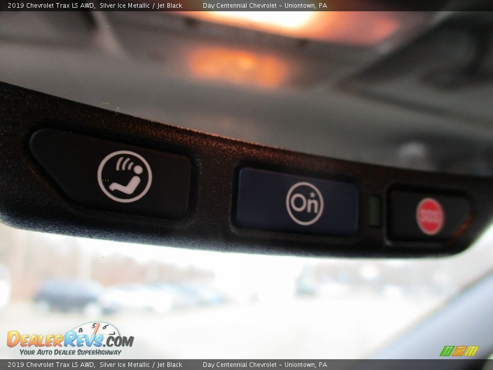 2019 Chevrolet Trax LS AWD Silver Ice Metallic / Jet Black Photo #6