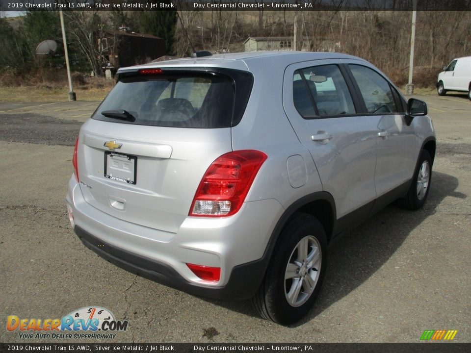 2019 Chevrolet Trax LS AWD Silver Ice Metallic / Jet Black Photo #10