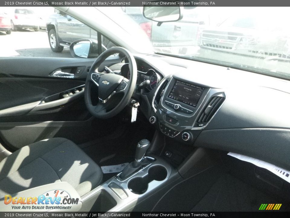 2019 Chevrolet Cruze LS Mosaic Black Metallic / Jet Black/­Galvanized Photo #11