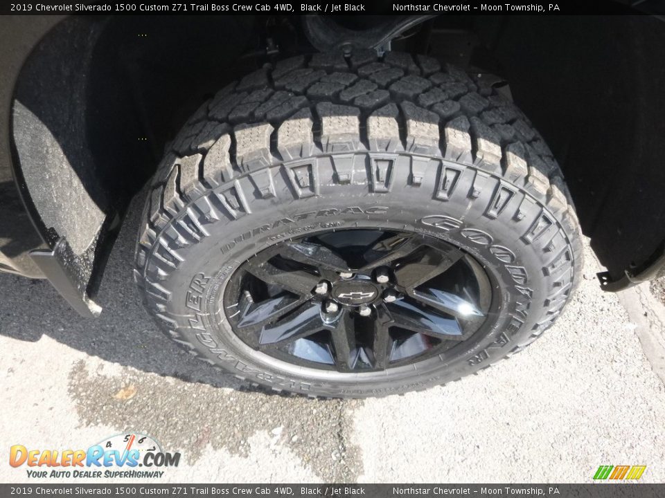 2019 Chevrolet Silverado 1500 Custom Z71 Trail Boss Crew Cab 4WD Black / Jet Black Photo #9