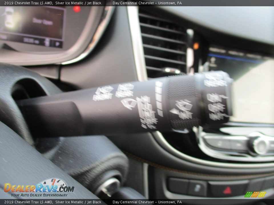 2019 Chevrolet Trax LS AWD Silver Ice Metallic / Jet Black Photo #36