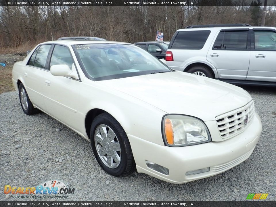 2003 Cadillac DeVille DTS White Diamond / Neutral Shale Beige Photo #5