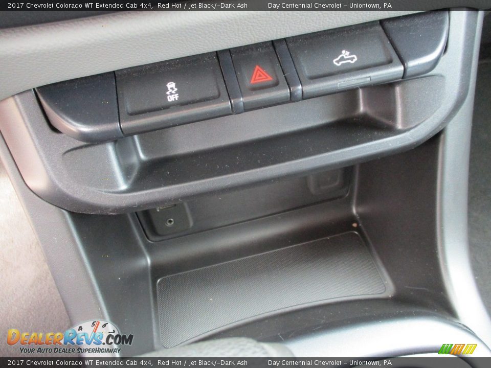 2017 Chevrolet Colorado WT Extended Cab 4x4 Red Hot / Jet Black/­Dark Ash Photo #5