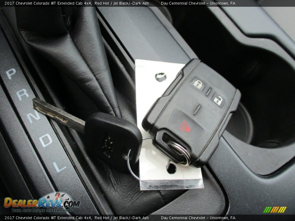 2017 Chevrolet Colorado WT Extended Cab 4x4 Red Hot / Jet Black/­Dark Ash Photo #9