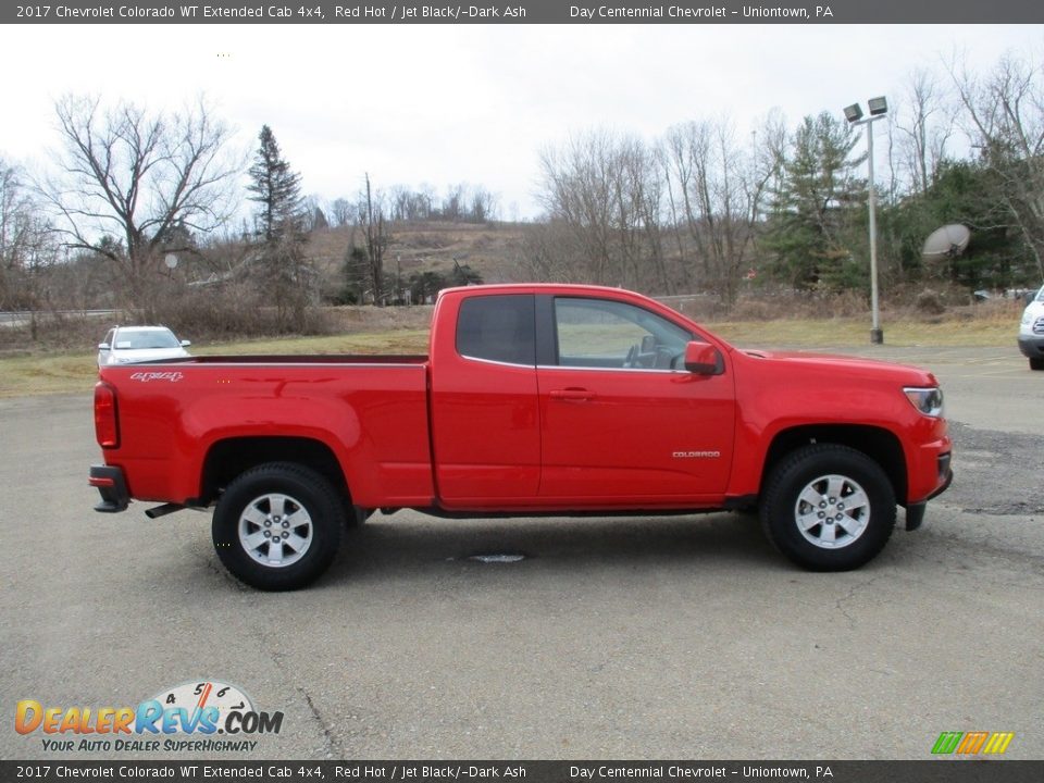 2017 Chevrolet Colorado WT Extended Cab 4x4 Red Hot / Jet Black/­Dark Ash Photo #10
