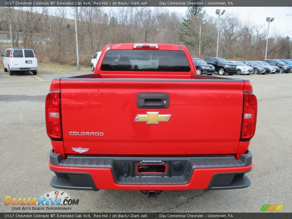 2017 Chevrolet Colorado WT Extended Cab 4x4 Red Hot / Jet Black/­Dark Ash Photo #12
