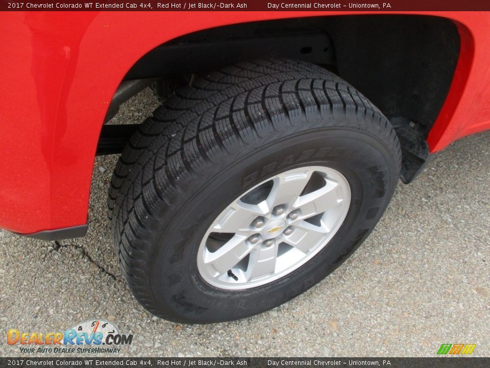 2017 Chevrolet Colorado WT Extended Cab 4x4 Red Hot / Jet Black/­Dark Ash Photo #14