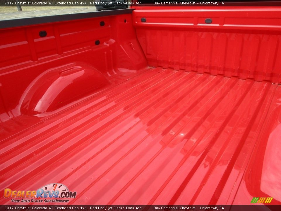 2017 Chevrolet Colorado WT Extended Cab 4x4 Red Hot / Jet Black/­Dark Ash Photo #15