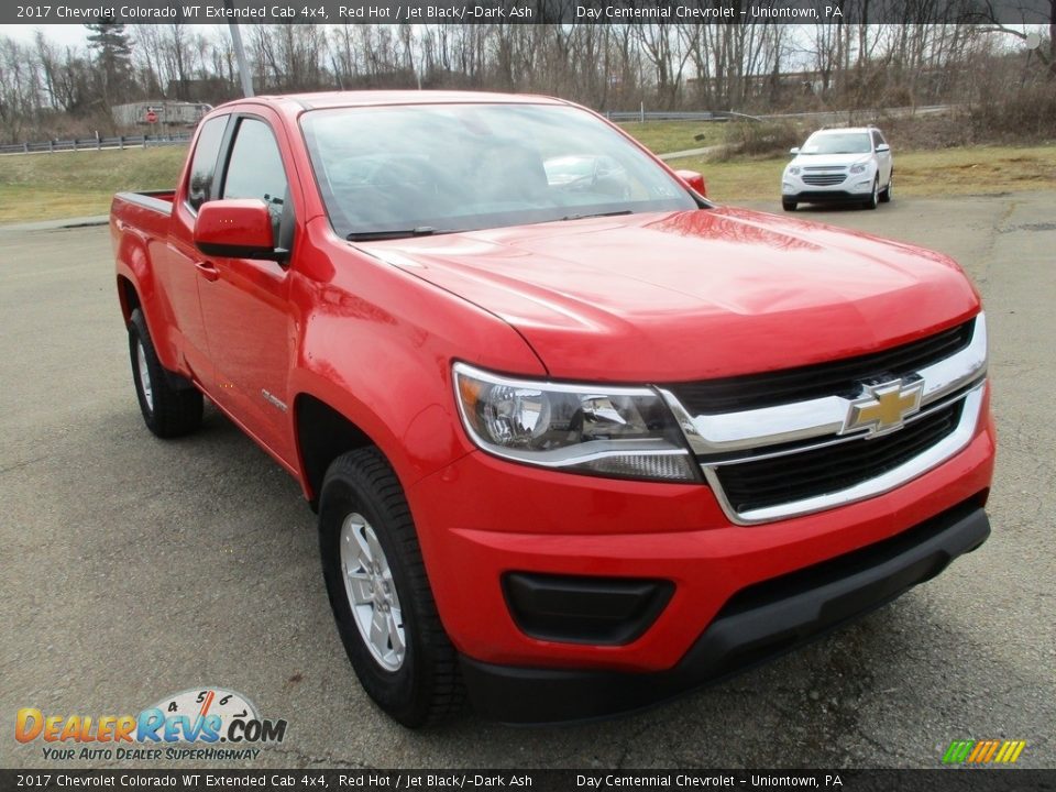 2017 Chevrolet Colorado WT Extended Cab 4x4 Red Hot / Jet Black/­Dark Ash Photo #22