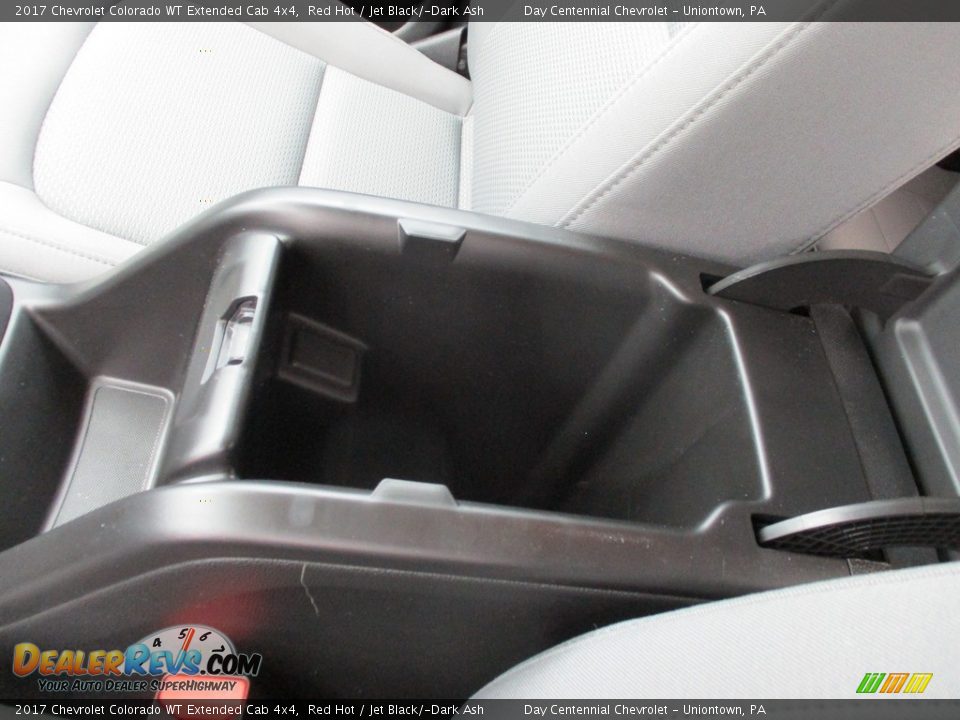 2017 Chevrolet Colorado WT Extended Cab 4x4 Red Hot / Jet Black/­Dark Ash Photo #31