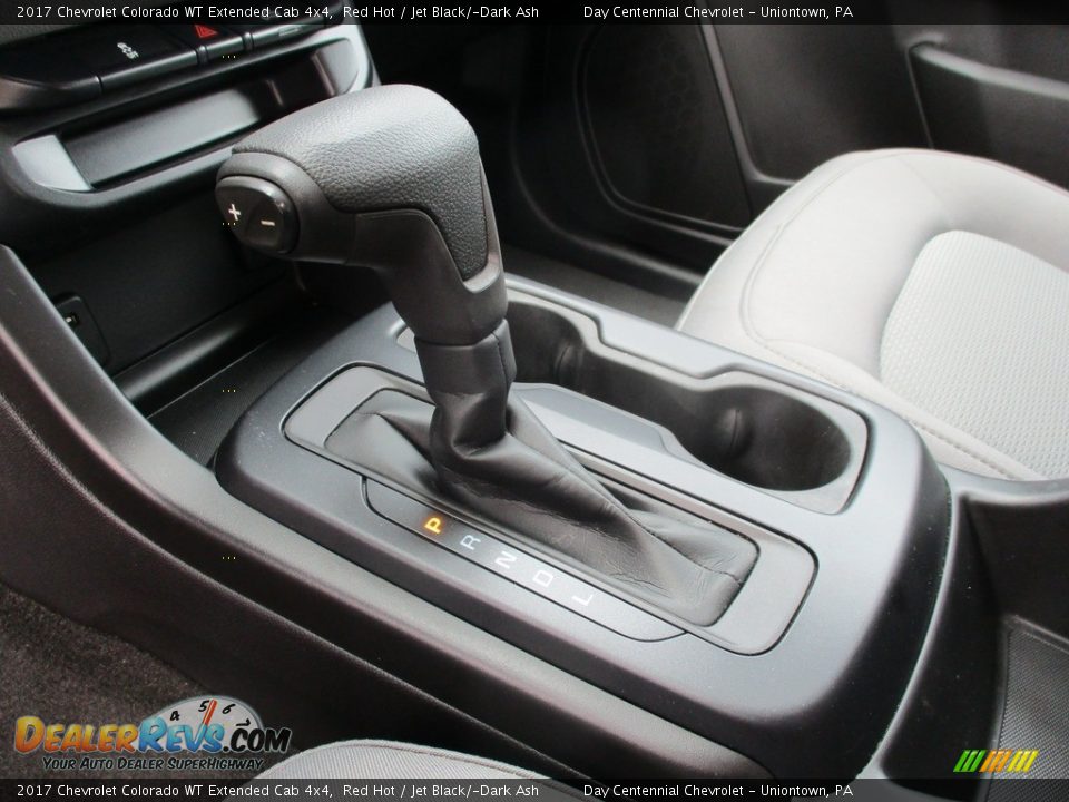 2017 Chevrolet Colorado WT Extended Cab 4x4 Red Hot / Jet Black/­Dark Ash Photo #32