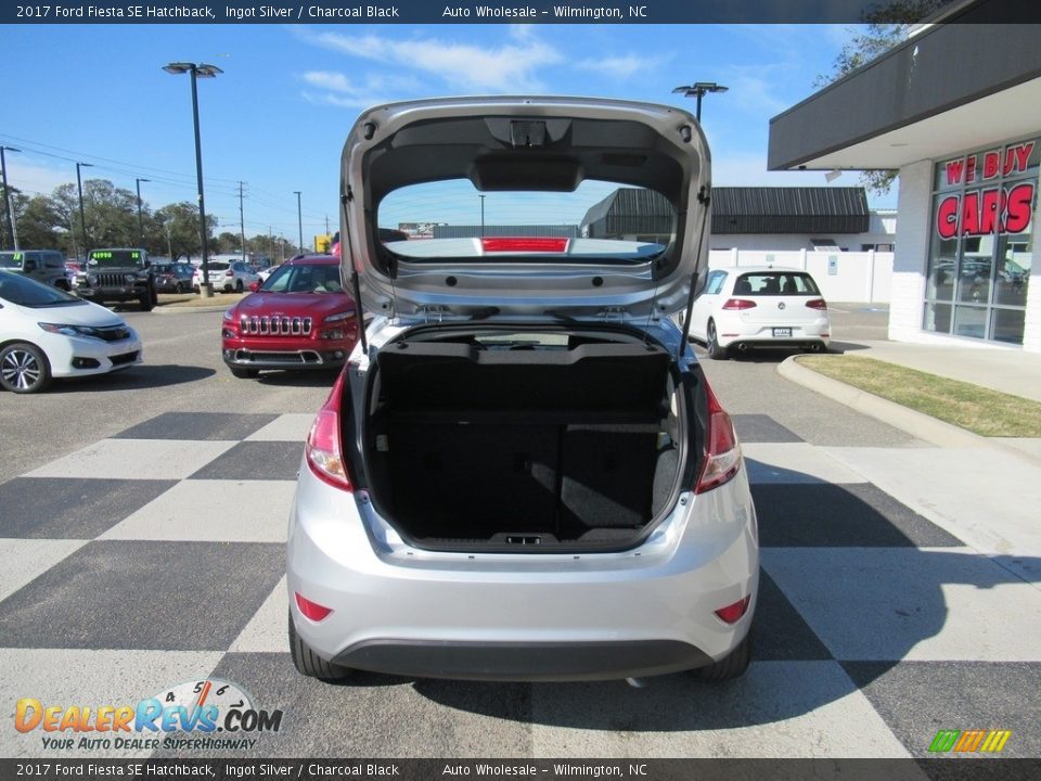 2017 Ford Fiesta SE Hatchback Ingot Silver / Charcoal Black Photo #5