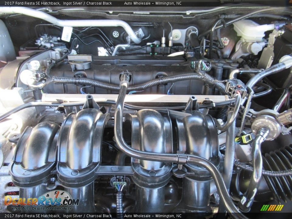 2017 Ford Fiesta SE Hatchback Ingot Silver / Charcoal Black Photo #6