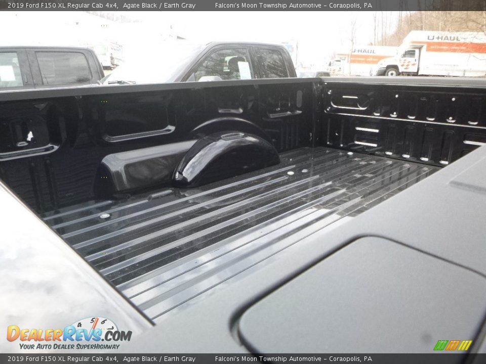 2019 Ford F150 XL Regular Cab 4x4 Agate Black / Earth Gray Photo #9