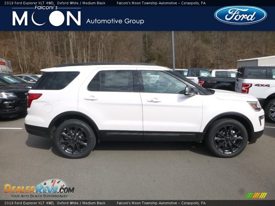 2019 Ford Explorer XLT 4WD Oxford White / Medium Black Photo #1