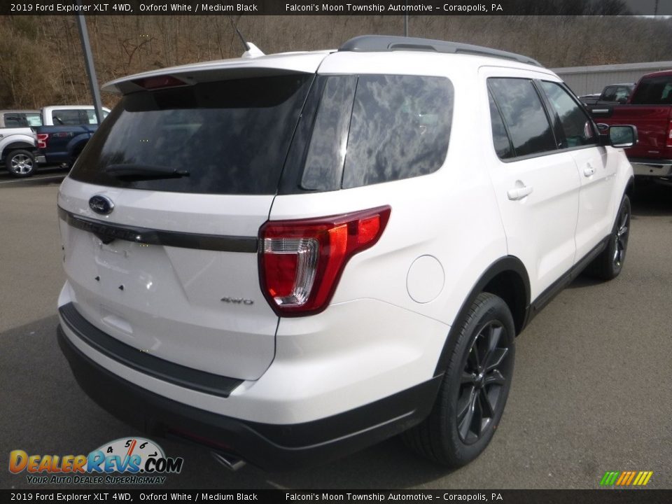 2019 Ford Explorer XLT 4WD Oxford White / Medium Black Photo #2